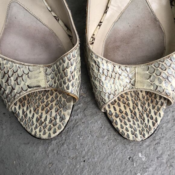 Brian Atwood Faux snake - Picture 10 of 11